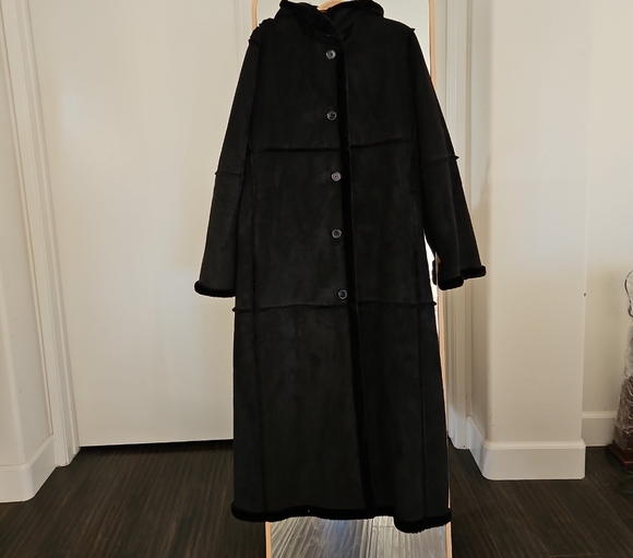 Gallery Jackets & Blazers - Gallery Black Teddy Jacket